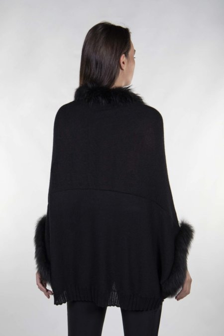 new cape bella black back